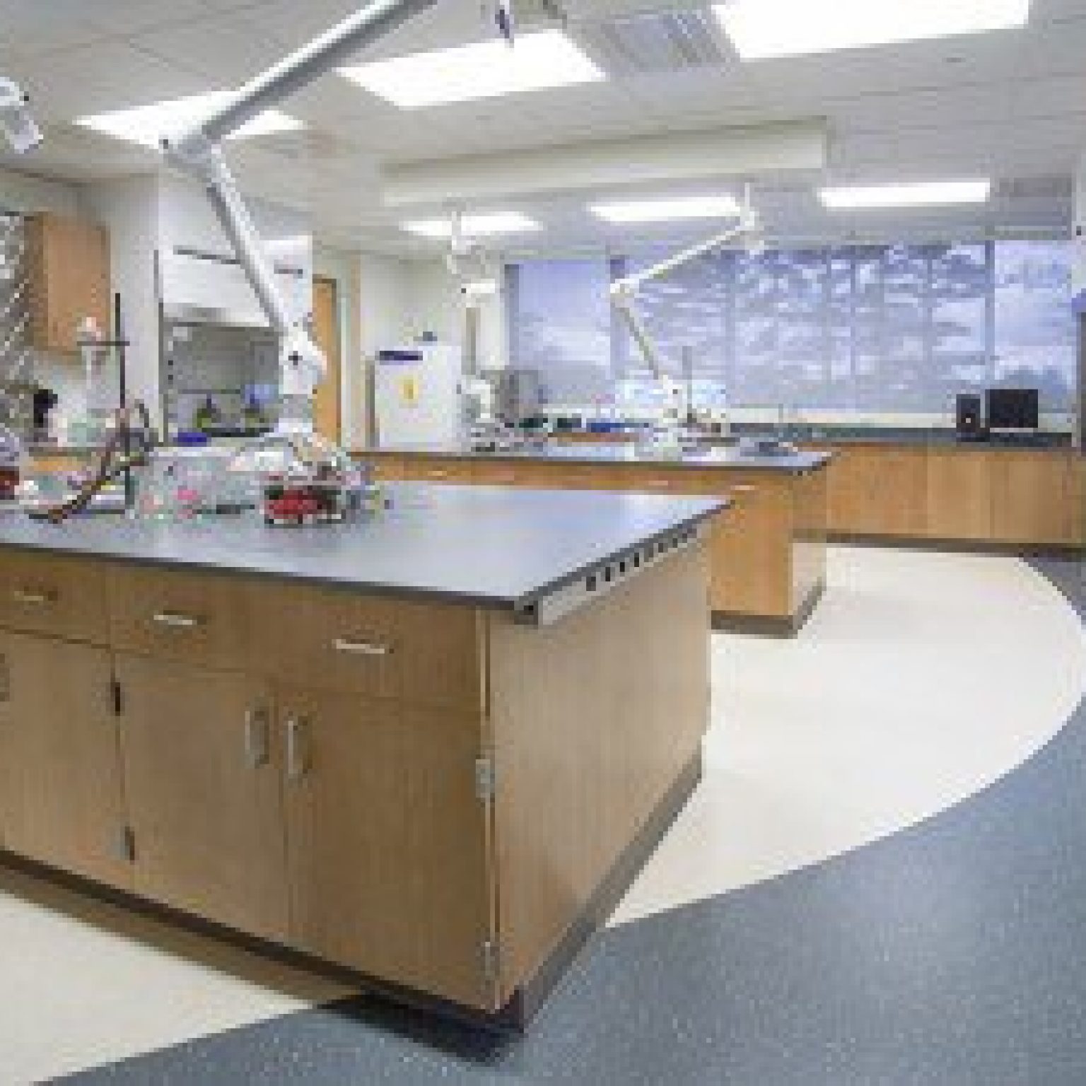 Laboratories Vinyl Flooring Dubai, Abu Dhabi & UAE